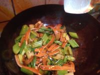 豆干炒芹菜
