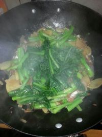 菜心炒土豆片