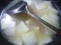 腊鸡腿冬瓜汤