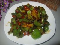 五花肉烧青椒