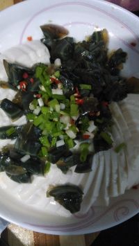 皮蛋豆腐