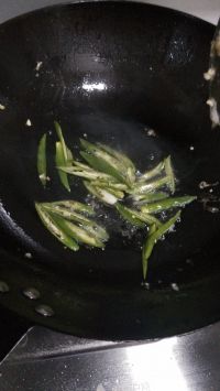 香干蒜苗炒鸡蛋