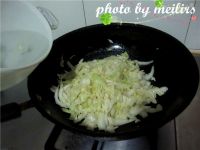 白菜木耳火腿汤