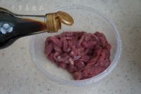 洋葱炒牛肉