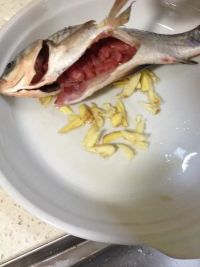 蒸鱼