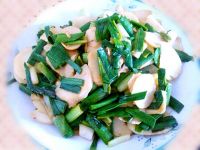 青蒜炒茨菰