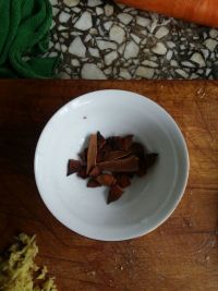 肉丁炸酱