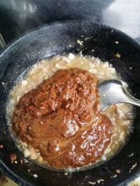 肉丁炸酱