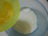葡萄干麦芬蛋糕