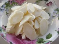 胡萝卜炒茭白