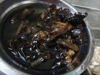木耳炒香菇