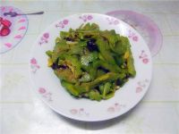 豆豉蒜头炒苦瓜