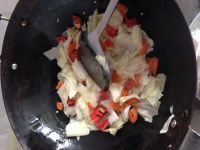 红椒炒包菜