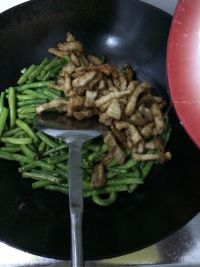 醋肉炒豇豆