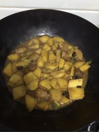 土豆炖肉