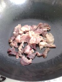 香菇煮鸡胸肉