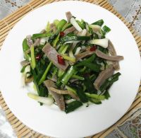 咸肉条炒青蒜