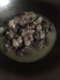 姜片炒鸭肉