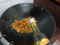 南瓜焖排骨