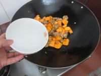 南瓜焖排骨