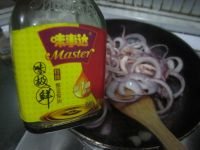 洋葱炒鱿鱼须