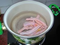 甜酸荞头焖鸭掌