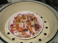 五花肉蒸飞鱼干