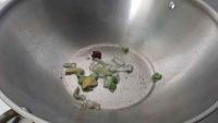 裙边贝粉丝
