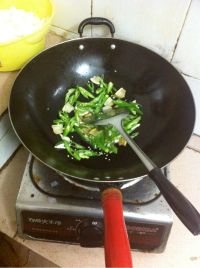 菜梗炒肉