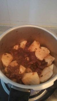 萝卜牛腩