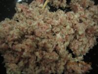 平菇肉馅饼