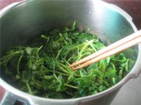 西洋菜筒骨汤