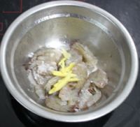 火龙果炒虾