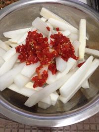 剁椒腌萝卜