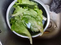 生菜火腿肠汤