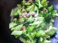 西兰花炒肉