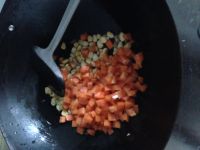胡萝卜炒玉米粒
