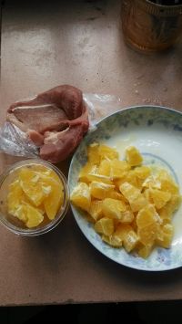 香橙炒肉片