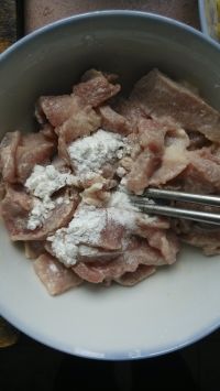 香橙炒肉片