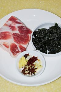 海带结烧肉