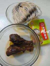 鸡腿荞麦面