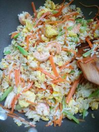 虾仁蛋炒饭