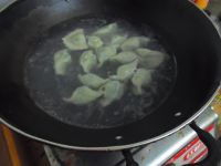 荠菜鸡蛋水饺