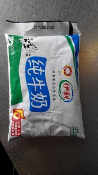 牛奶燕麦粥