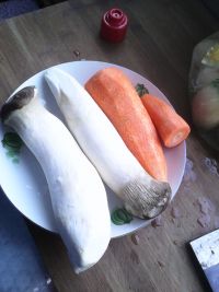 清炒胡萝卜杏鲍菇