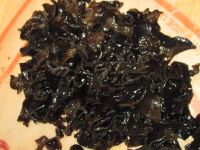 香菜木耳肉丝