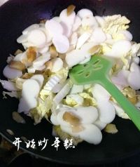 榨菜肉丝炒年糕