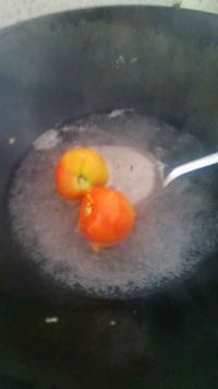 西红柿金针菇蛋汤