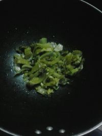咸菜炒口蘑