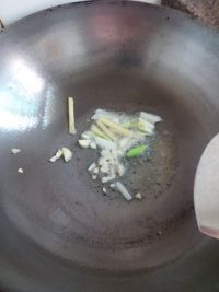 五花肉炒包心芥菜